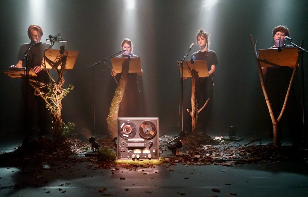 Théâtre de la Guimbarde: "Au dedans la forêt"